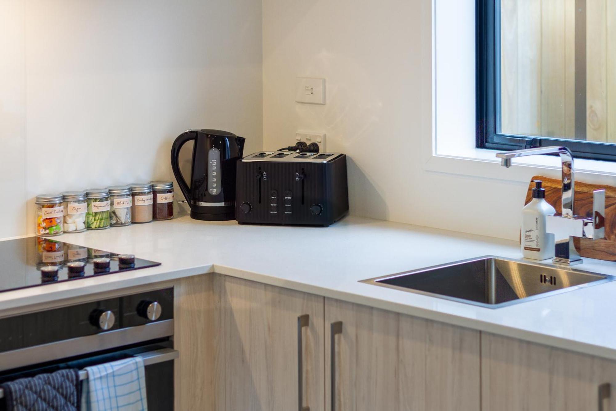 Cashel Street Hideaway 2 Bed 2 Bath Apartamento Christchurch Exterior foto